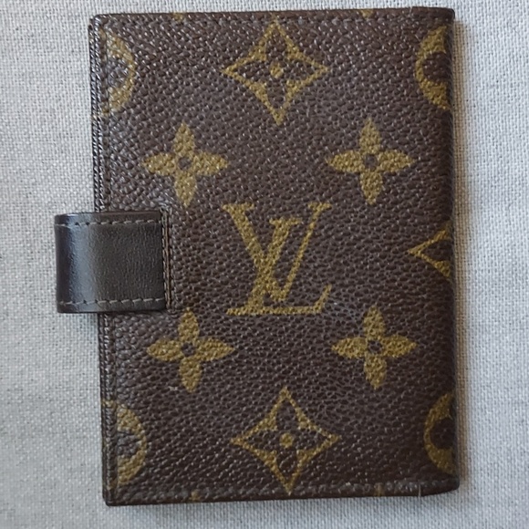 *Vintage* Louis Vuitton card case - Picture 2 of 11